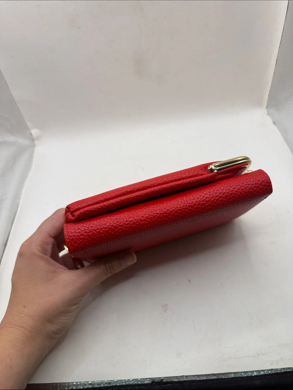 NWOT Carr Ken Crossbody Purse Bag Wallet Clutch Phone Red Kiss Lock Convertible - Picture 12 of 13
